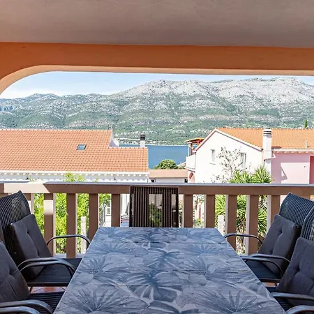 Kiara * Korcula Town